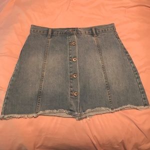 Forever 21 | Button Up Jean Skirt | Size 29